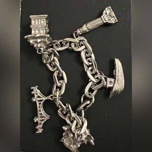 Vintage 71/2 Silver Charm Bracelet